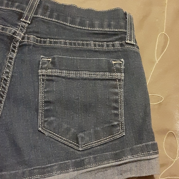 EUNINA USA BEAUTIFUL SHORT STRETCH SIZE S WOMENS - Picture 4 of 9